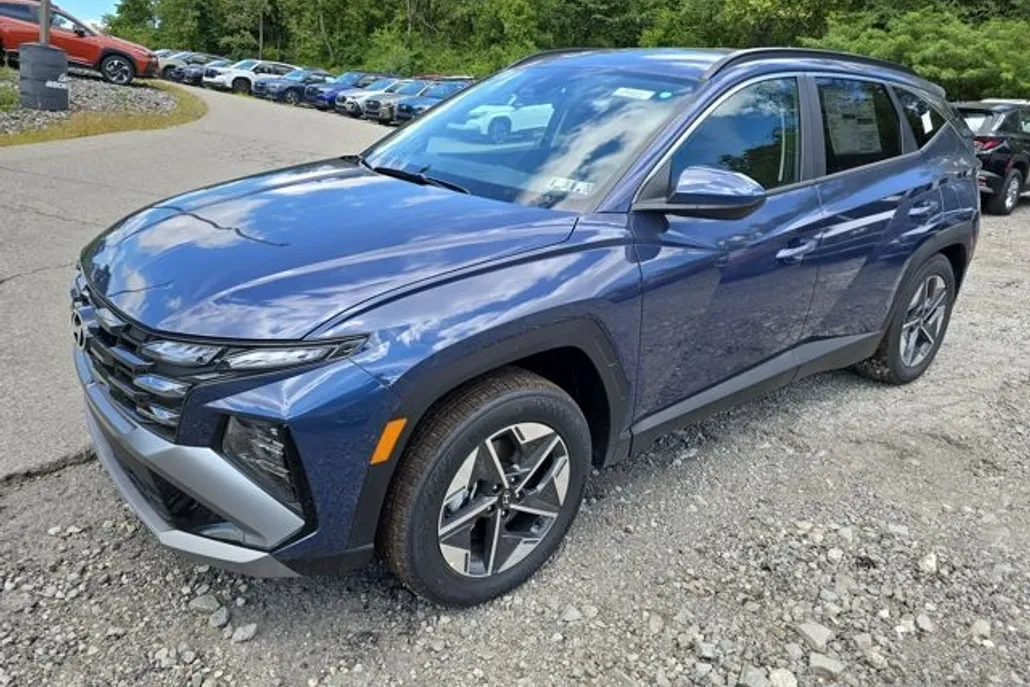 2025 Hyundai Tucson SEL photo 1