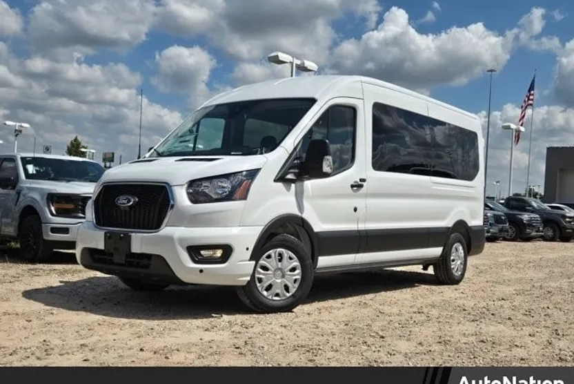2025 Ford Transit photo 1