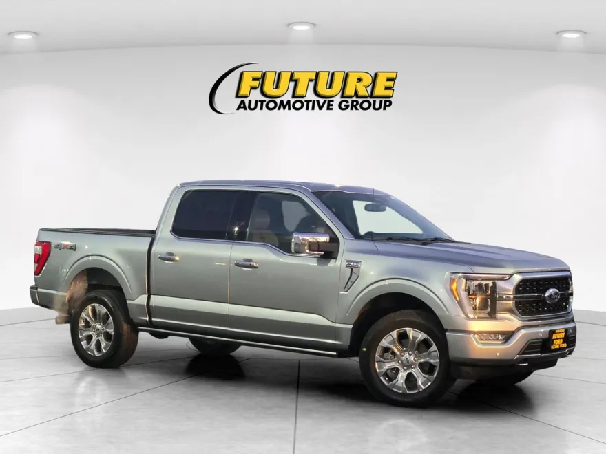 2023 Ford F-150 Platinum photo 1