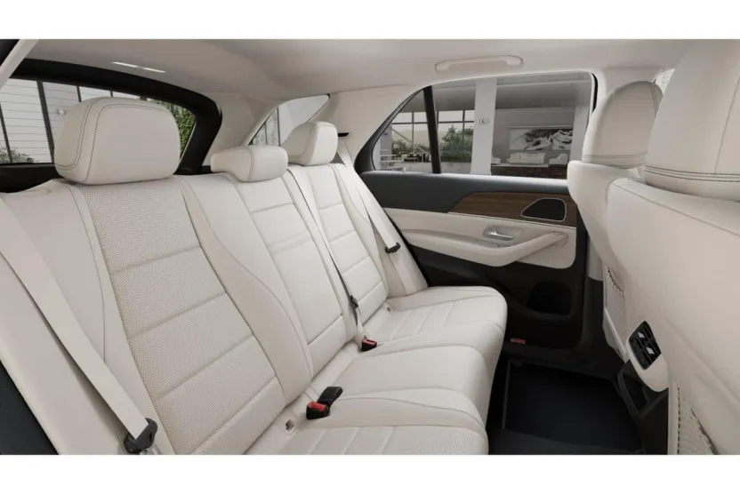 2026 Mercedes Benz GLE 450 4MATIC photo 1