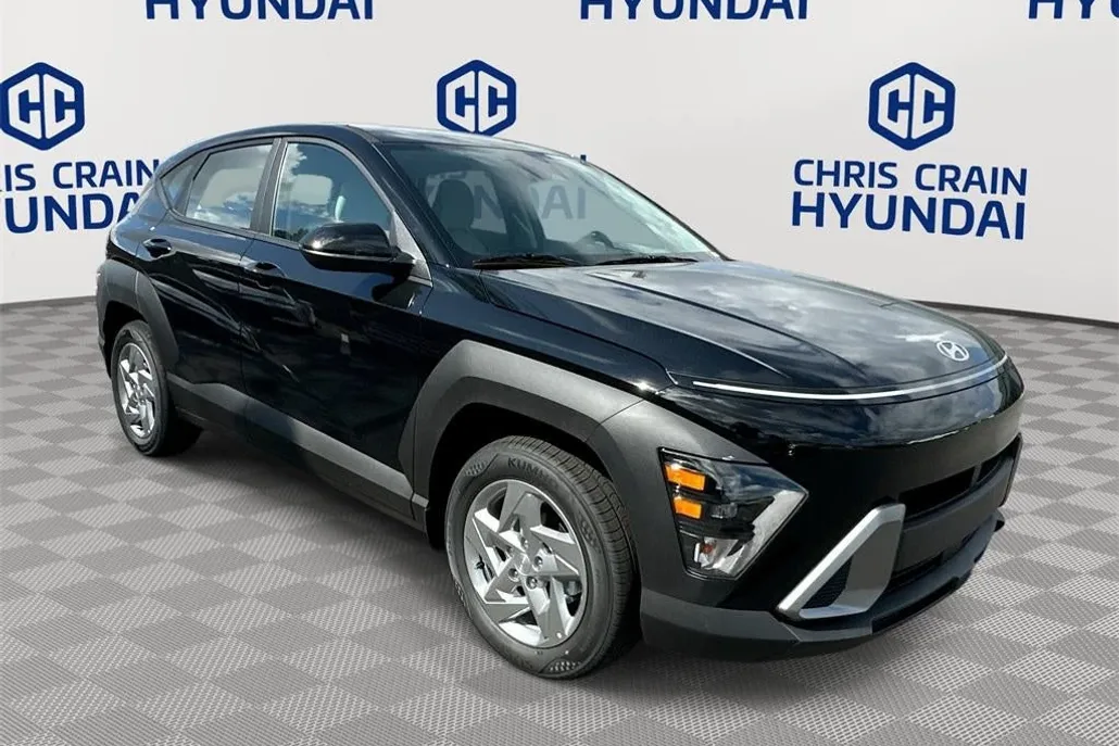 2026 Hyundai Kona SE photo 1