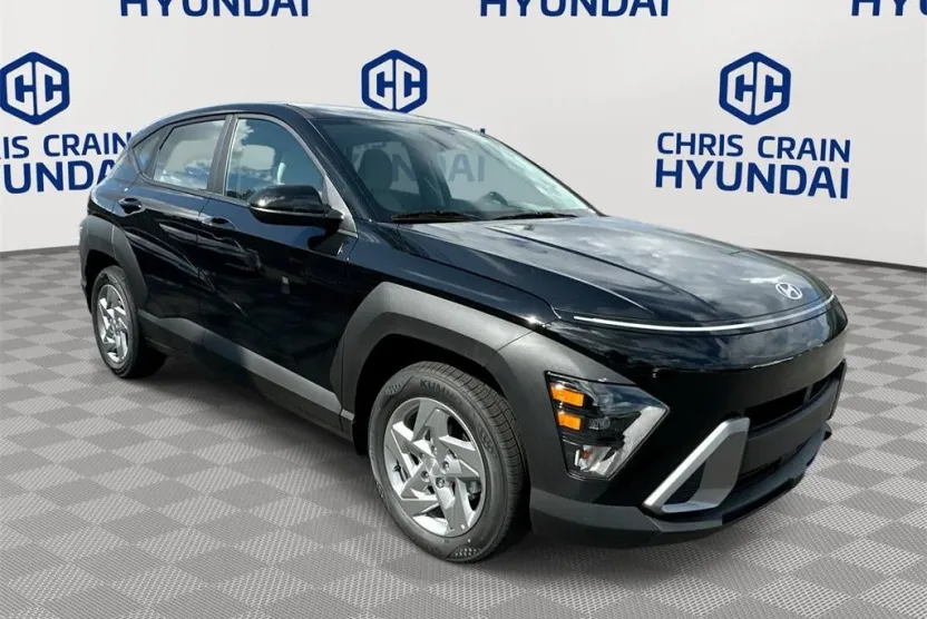 2026 Hyundai Kona SE photo 1
