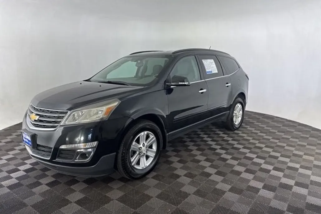 2014 Chevrolet Traverse 1LT photo 1