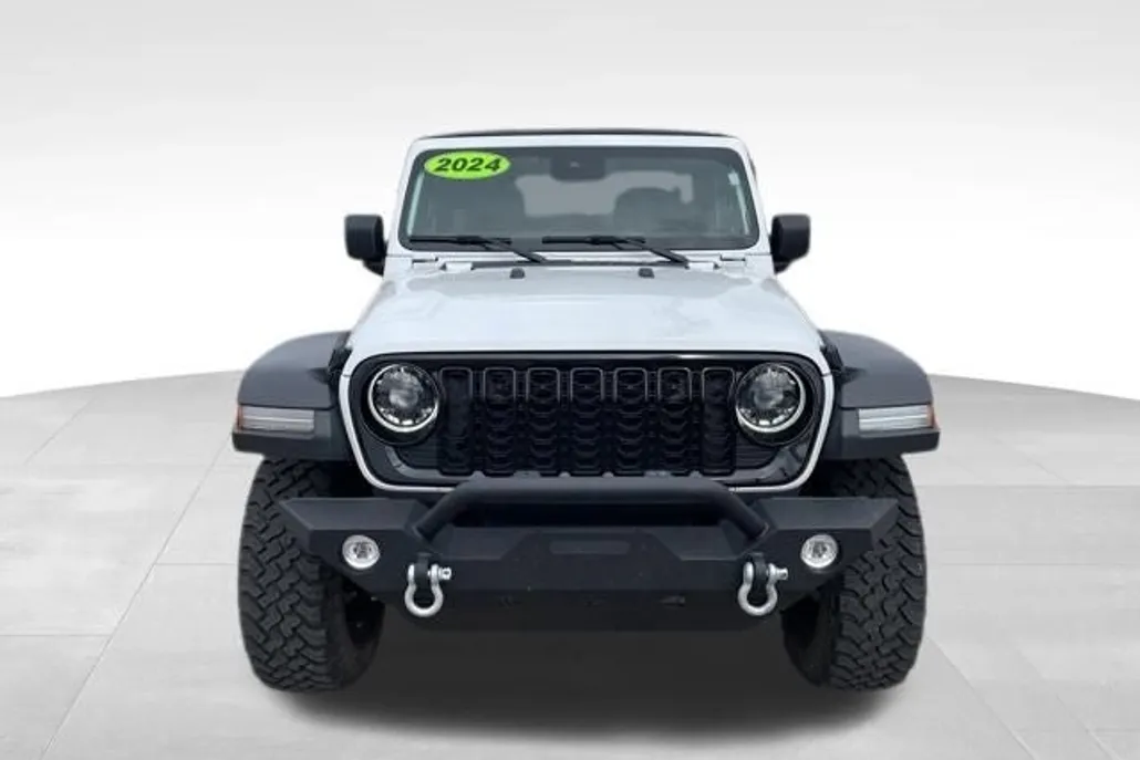 2024 Jeep Wrangler Willys photo 1