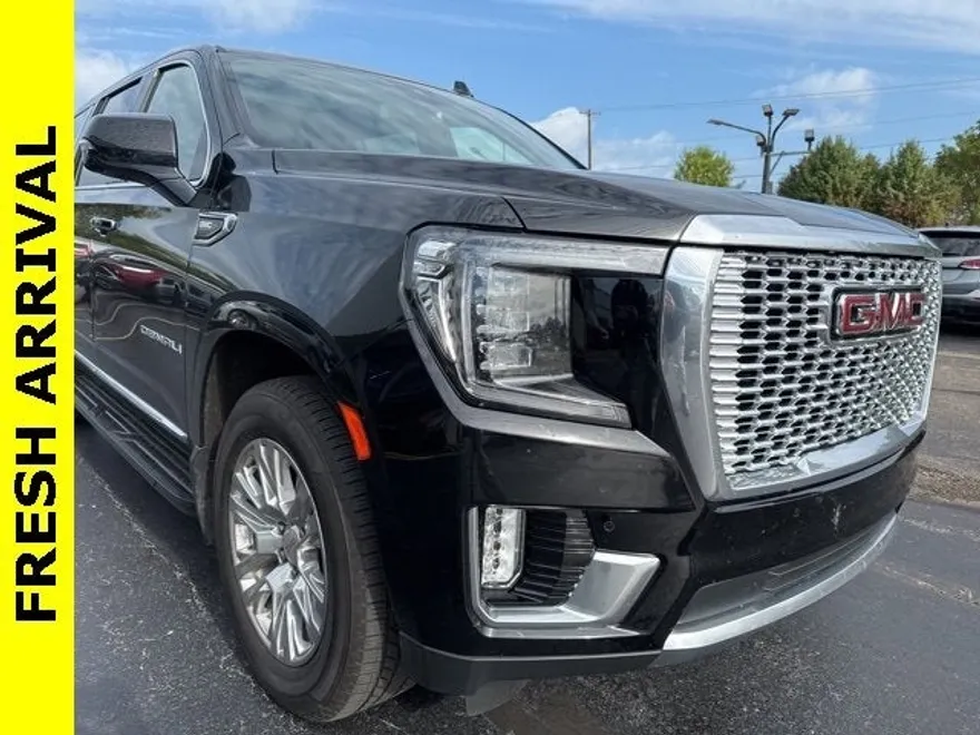 2023 Gmc Yukon XL Denali photo 1
