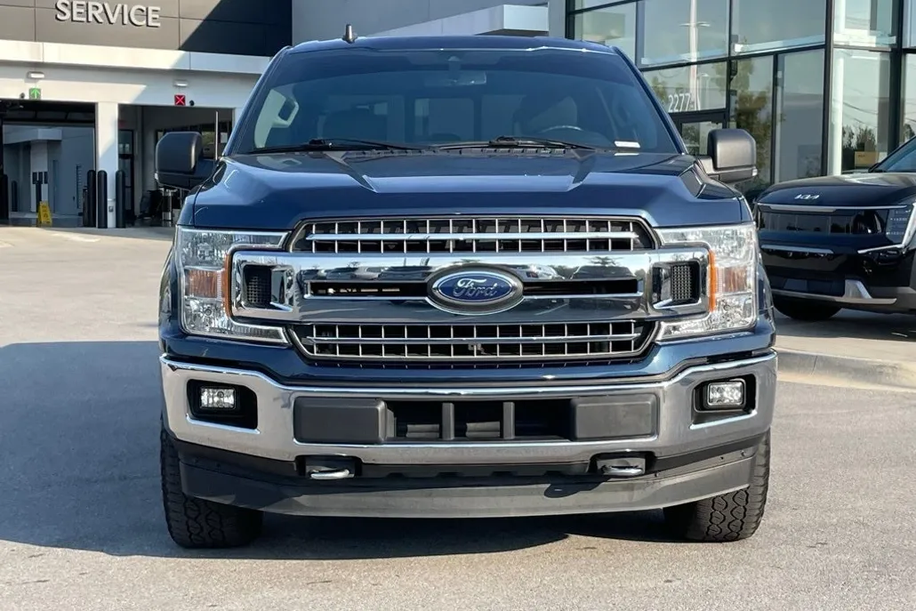 2020 Ford F-150 XLT photo 1