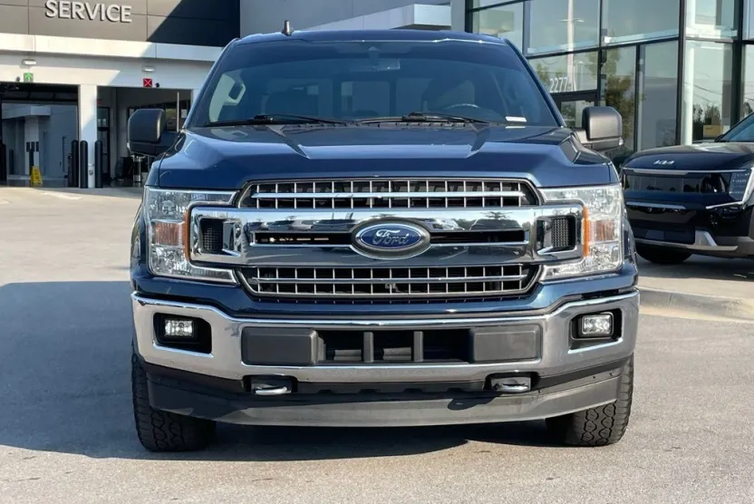 2020 Ford F-150 XLT photo 1