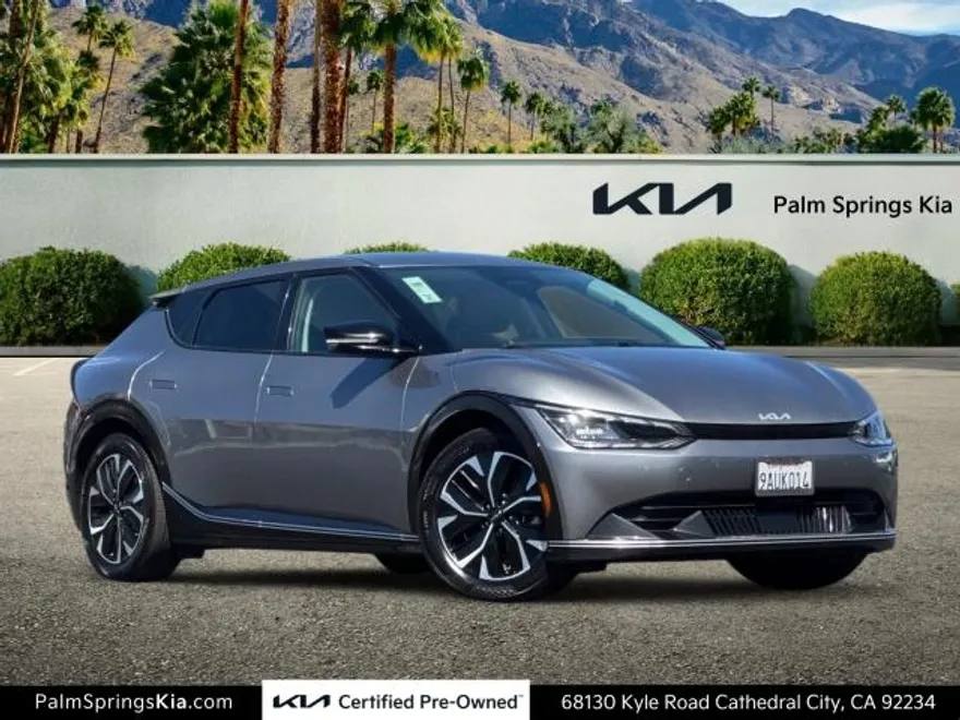 2022 Kia EV6 Wind photo 1