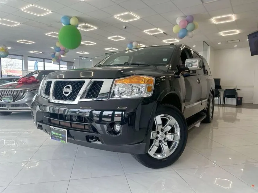 2013 Nissan Armada Platinum photo 1