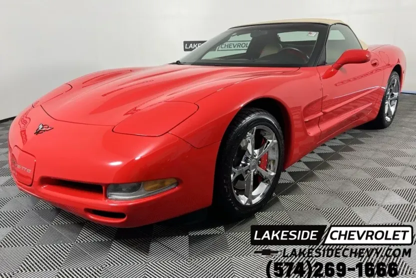 2004 Chevrolet Corvette Base Convertible photo 1