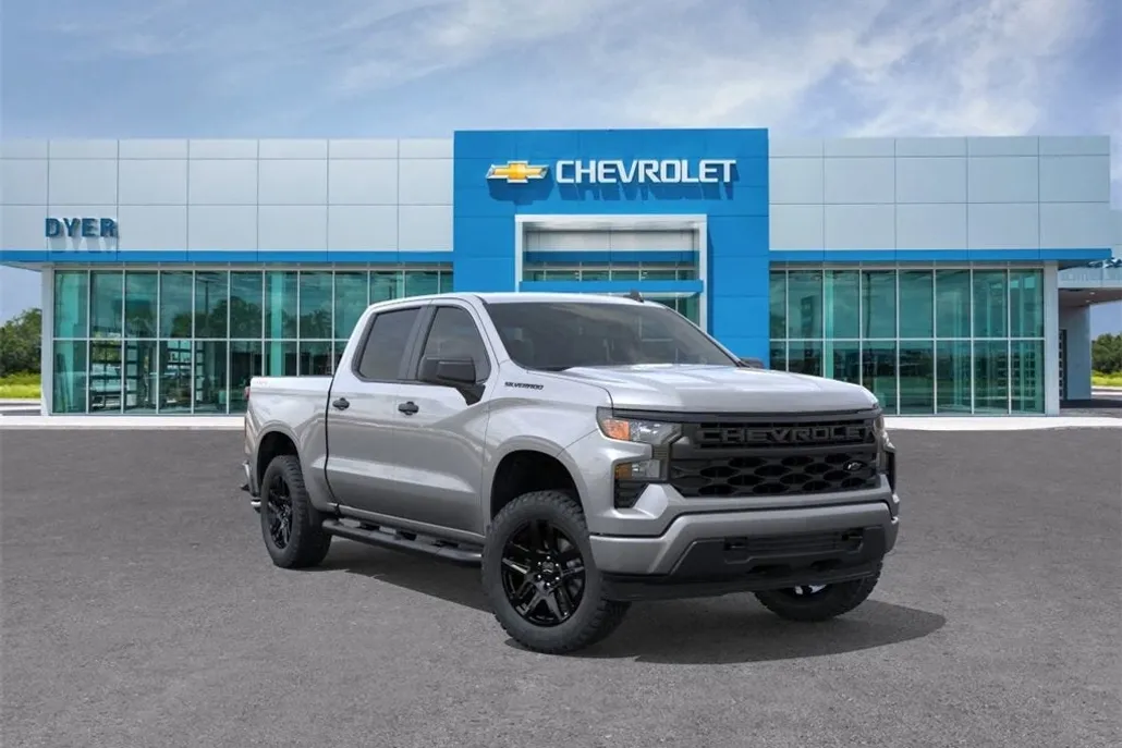 2026 Chevrolet Silverado 1500 Custom photo 1