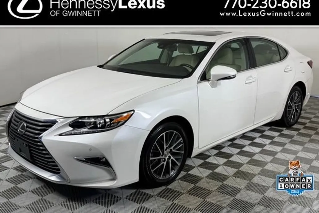 2017 Lexus ES 350 photo 1