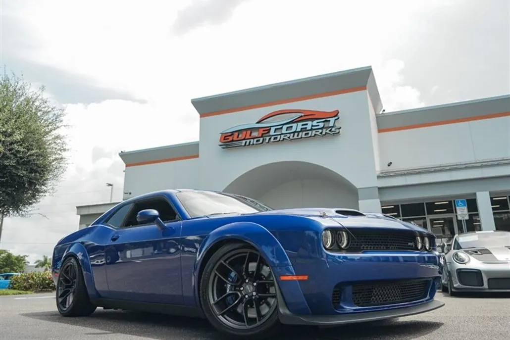 2022 Dodge Challenger SRT8 Hellcat Redeye photo 1