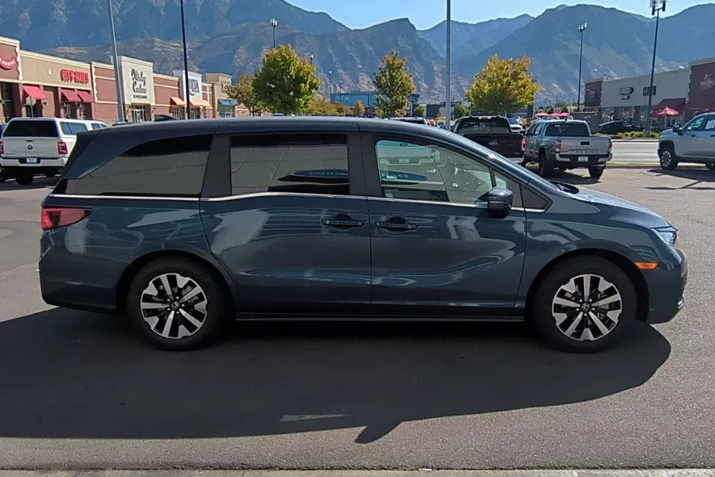 2026 Honda Odyssey EX-L photo 1