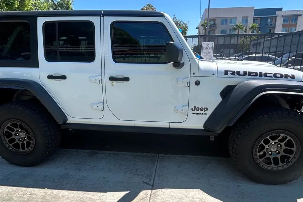 2022 Jeep Wrangler Unlimited Rubicon photo 1