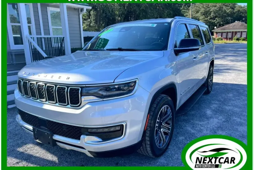 2023 Jeep Wagoneer L Series II photo 1