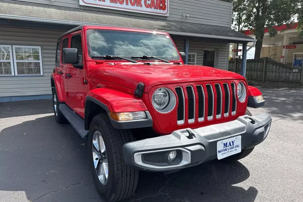 2021 Jeep Wrangler Unlimited Sahara photo 1