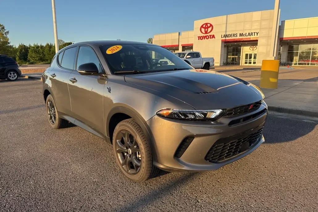 2024 Dodge Hornet GT photo 1