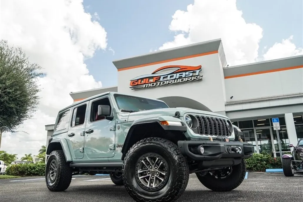 2024 Jeep Wrangler Rubicon 392 photo 1