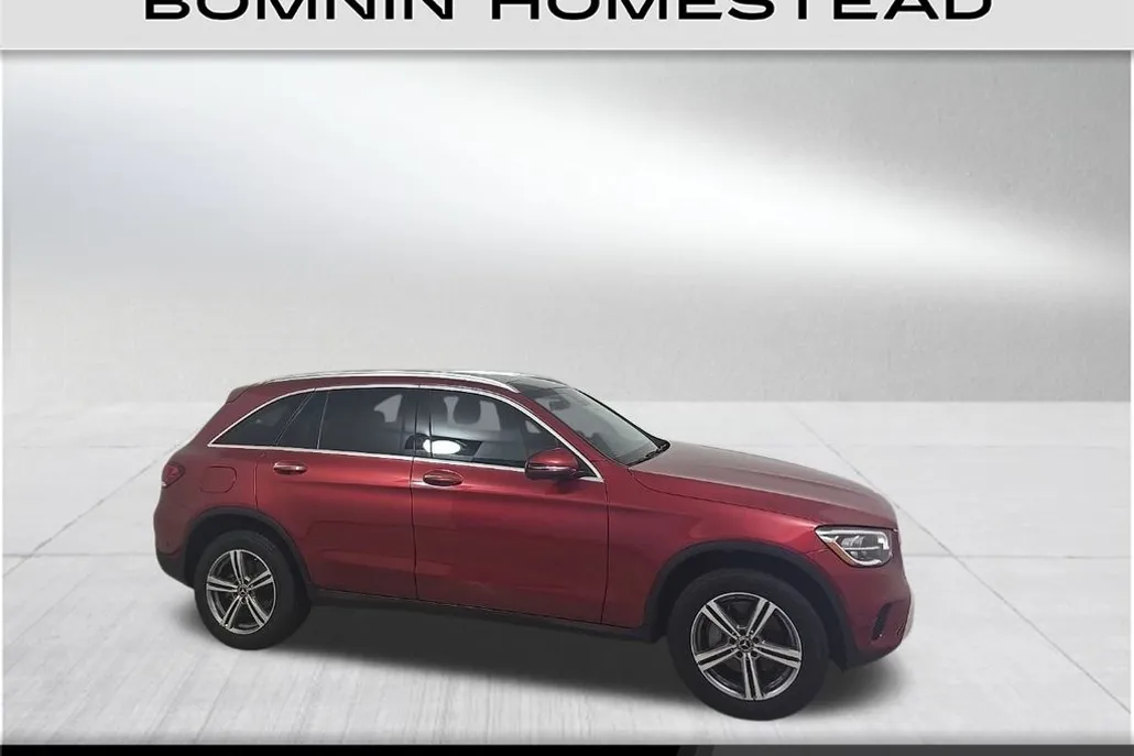 2022 Mercedes Benz GLC 300 photo 1