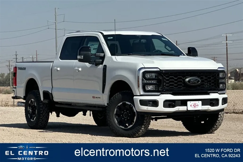 2025 Ford F-350 Lariat photo 1