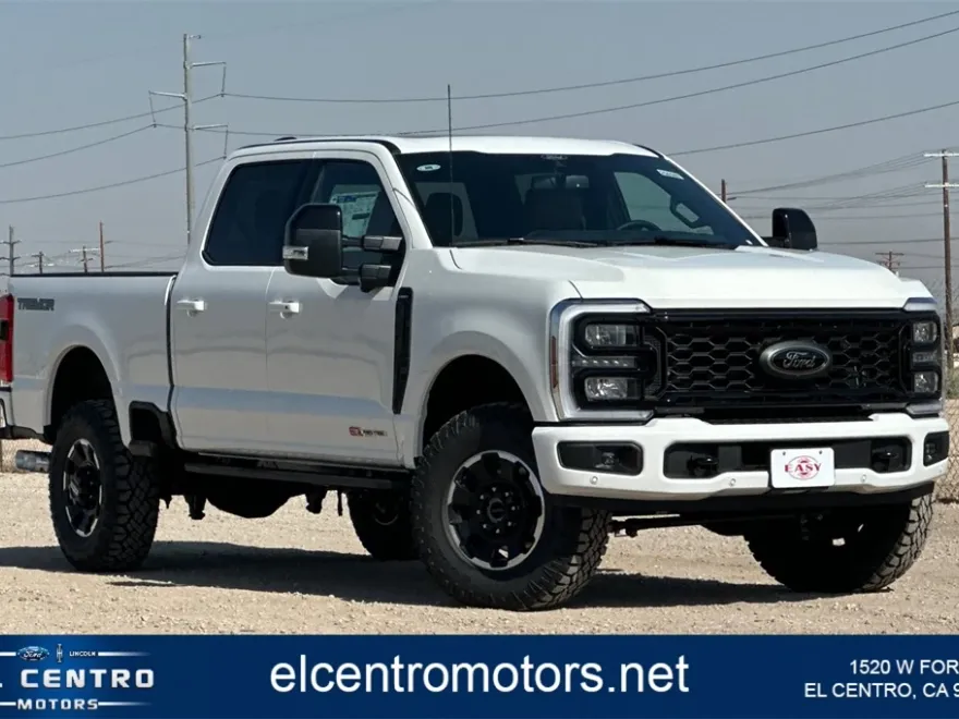 2025 Ford F-350 Lariat photo 1