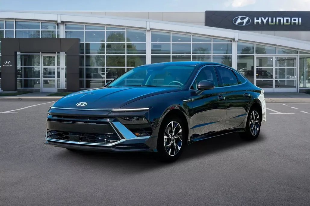 2025 Hyundai Sonata SEL photo 1