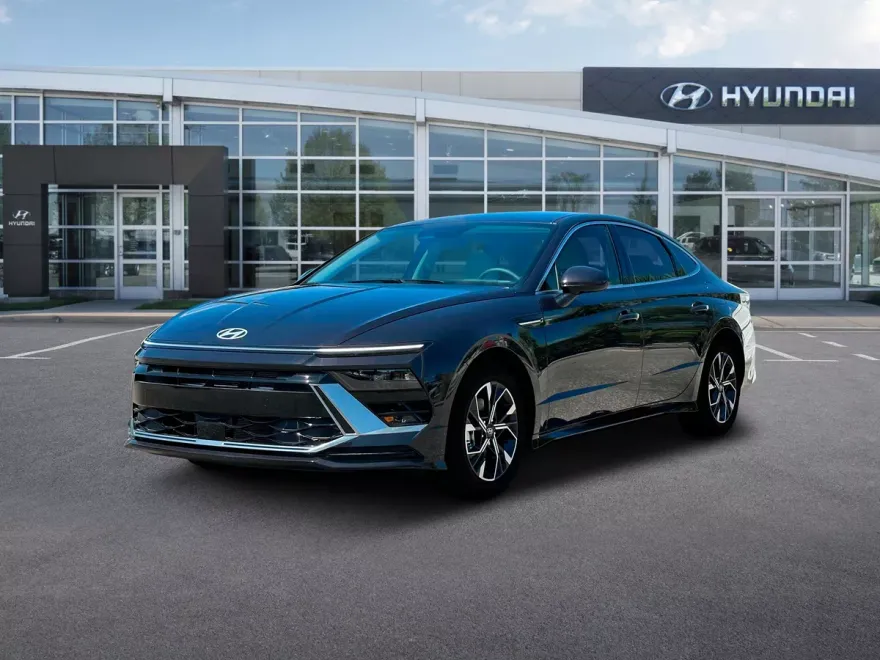 2025 Hyundai Sonata SEL photo 1