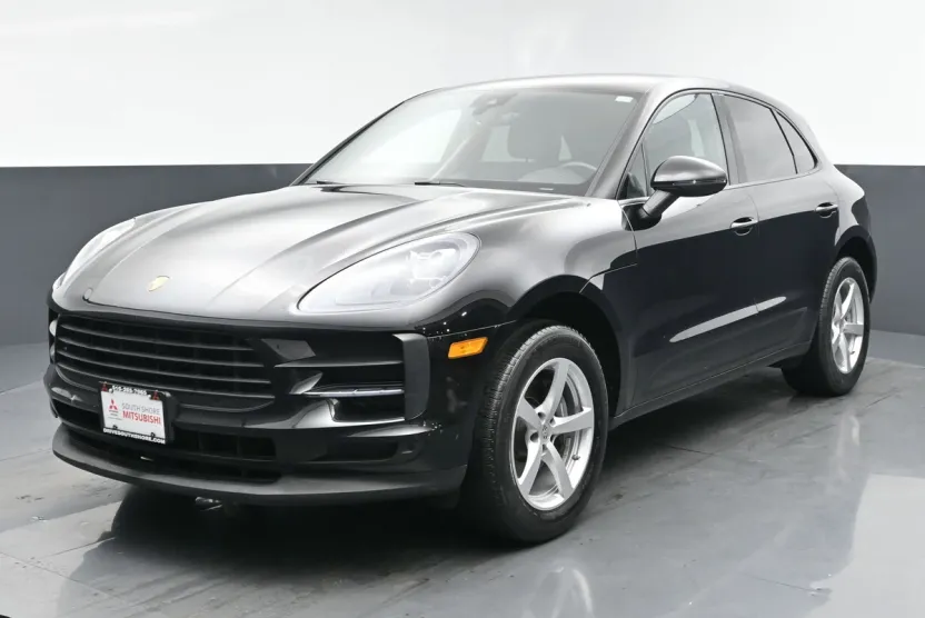 2020 Porsche Macan photo 1