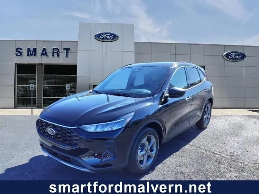 2025 Ford Escape ST-Line photo 1