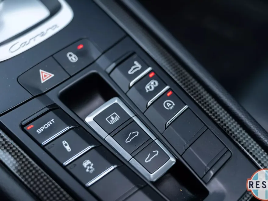 2014 Porsche 911 4S photo 36