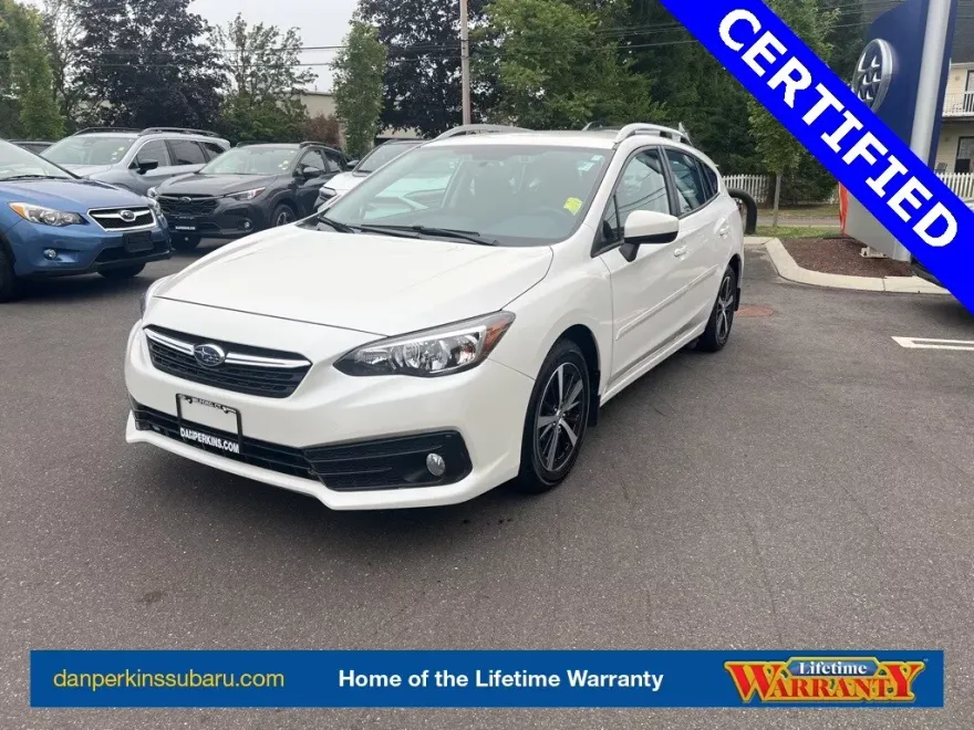 2022 Subaru Impreza Premium photo 1