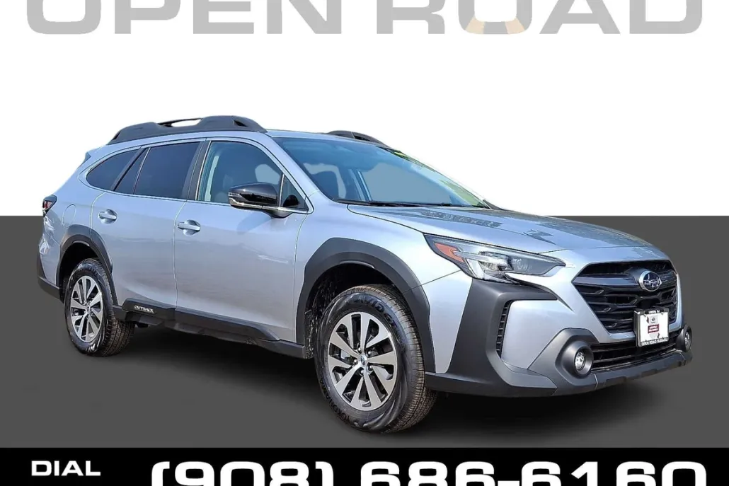 2025 Subaru Outback Premium photo 1
