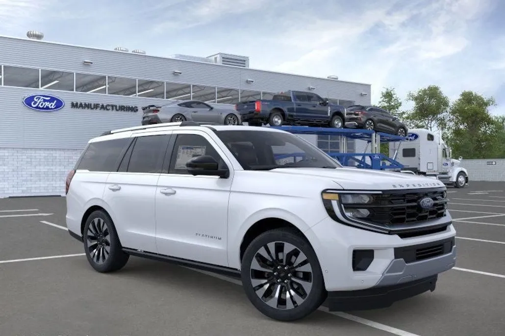 2025 Ford Expedition Platinum photo 1