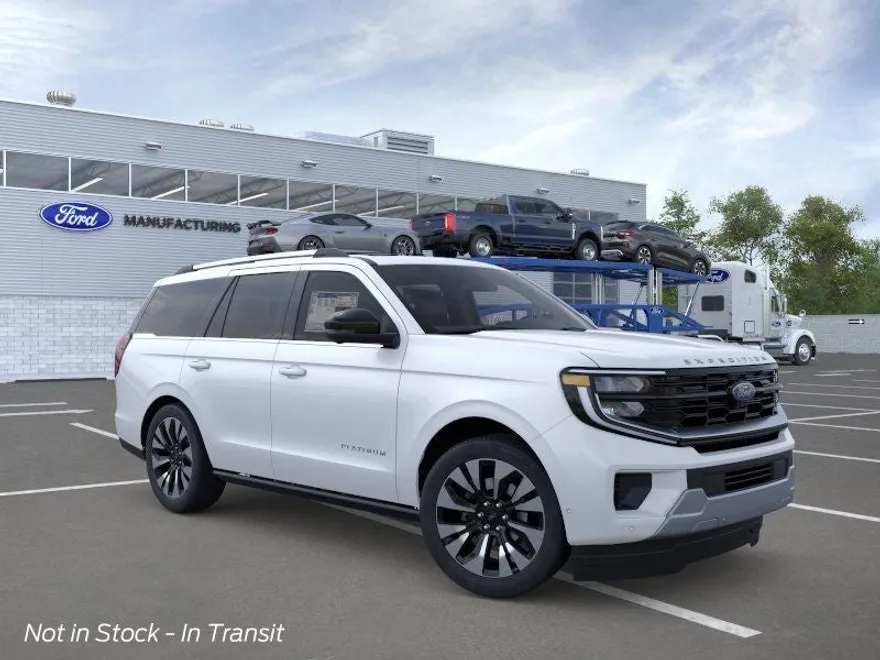 2025 Ford Expedition Platinum photo 1