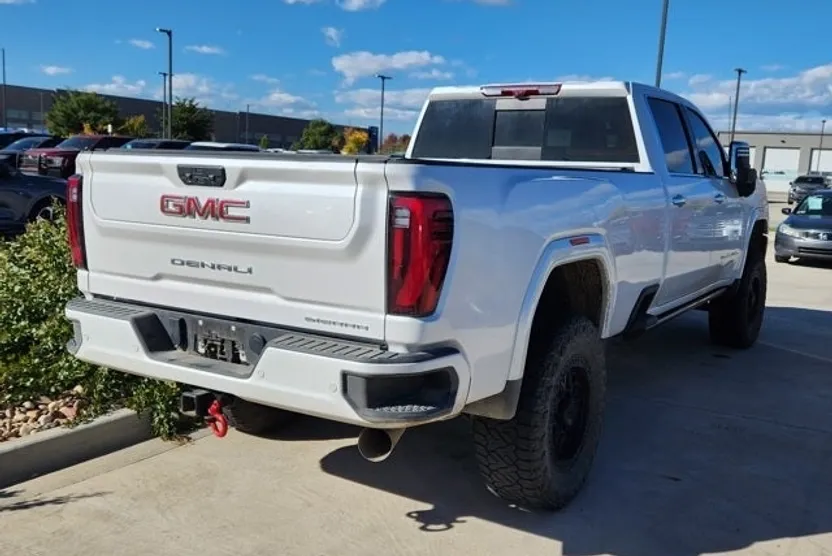 2024 Gmc Sierra HD Denali photo 1