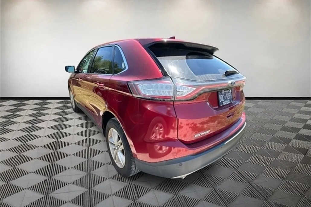 2015 Ford Edge SEL photo 1