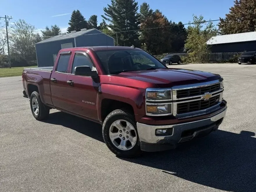 2014 Chevrolet Silverado 1500 LT photo 1