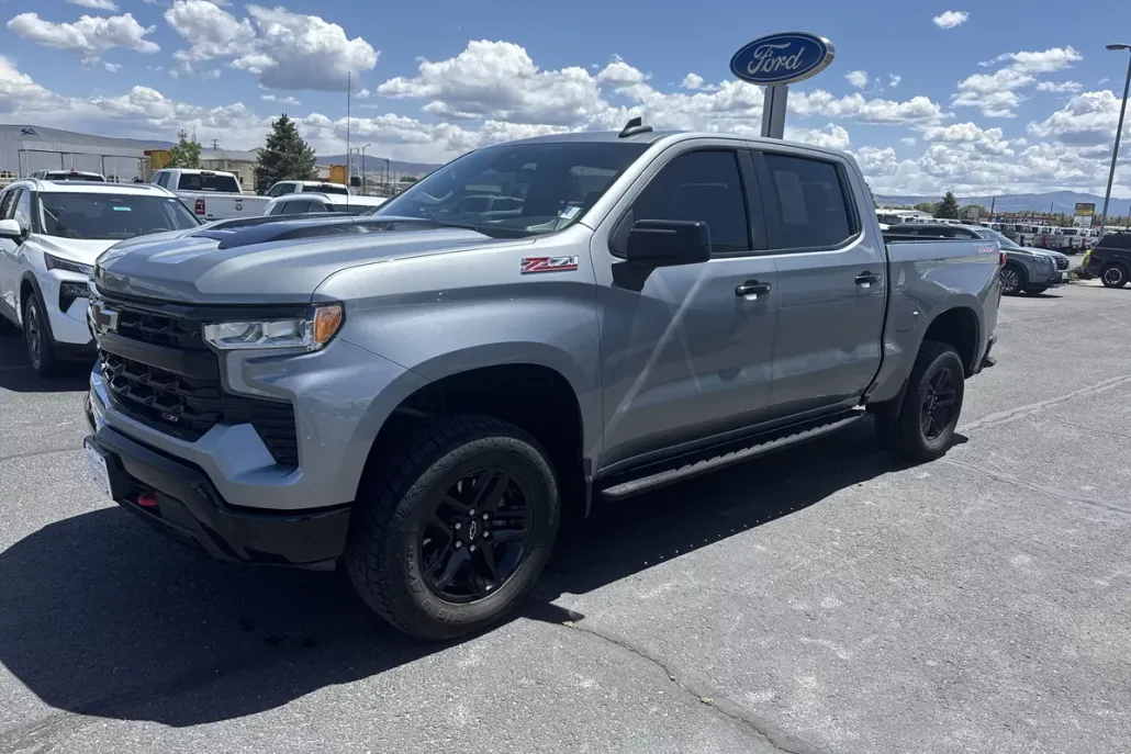 2023 Chevrolet Silverado 1500 LT Trail Boss photo 1
