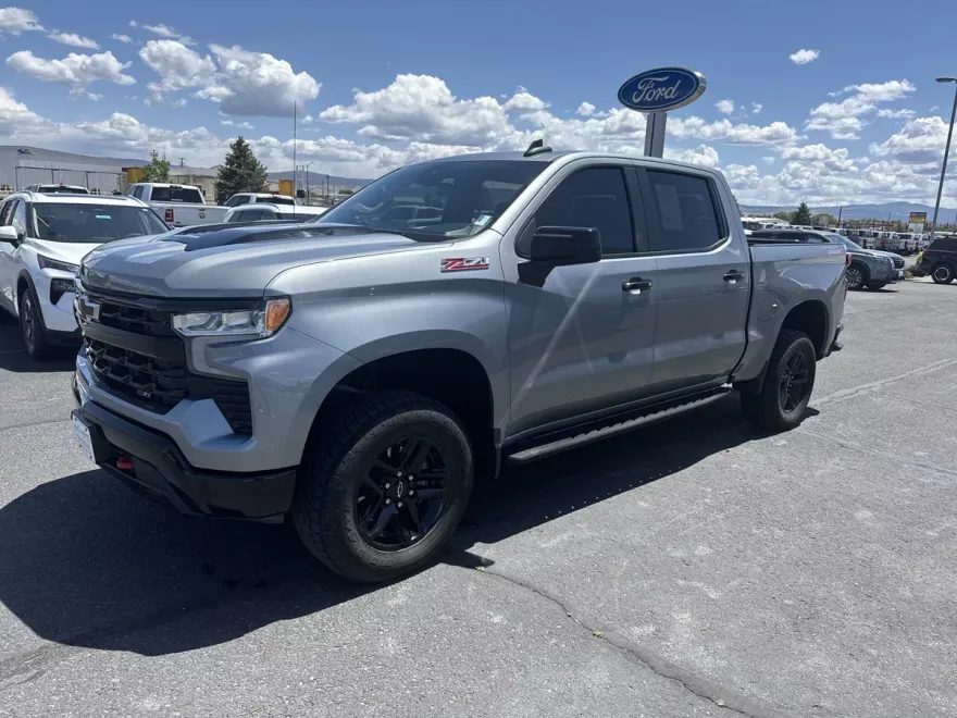 2023 Chevrolet Silverado 1500 LT Trail Boss photo 1