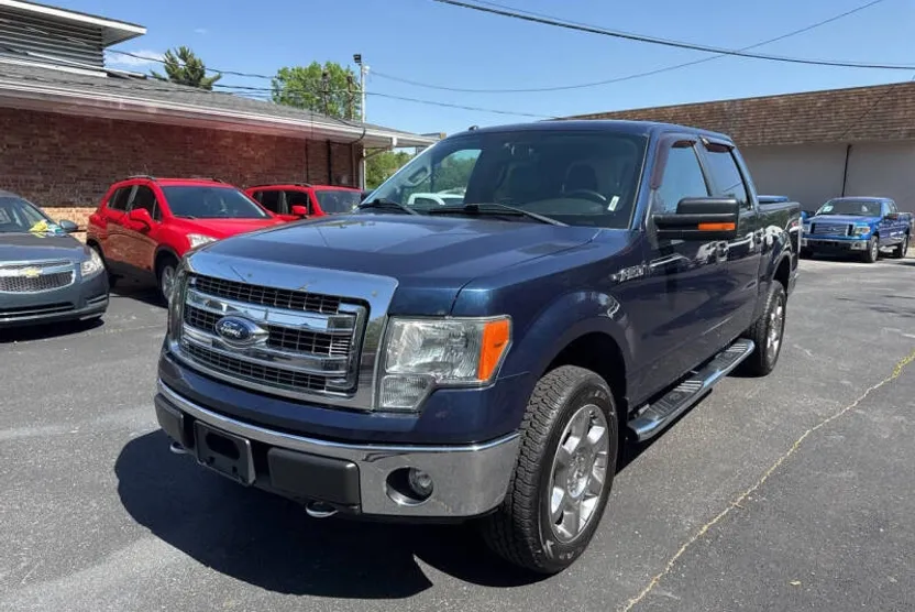 2014 Ford F-150 XLT photo 1