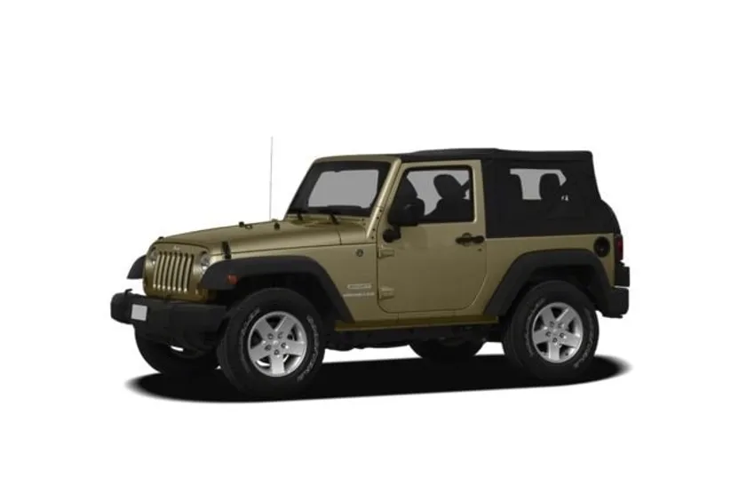 2011 Jeep Wrangler Sahara photo 1
