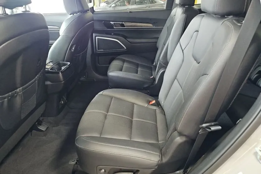 2022 Kia Telluride EX photo 1