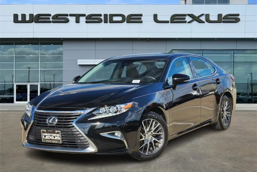 2017 Lexus ES 350 photo 1