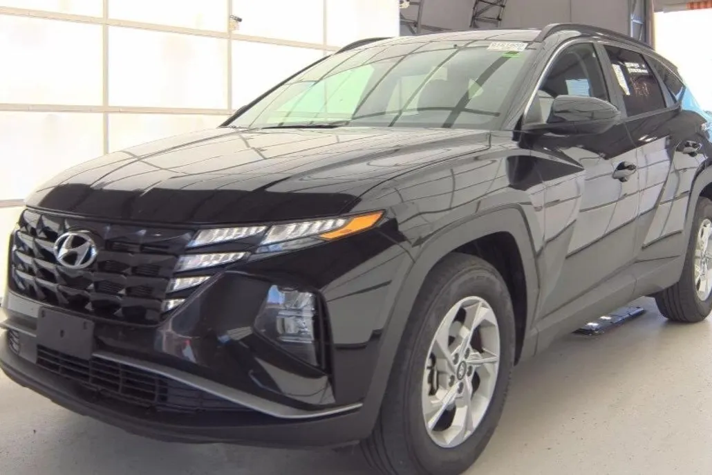 2024 Hyundai Tucson SEL photo 1