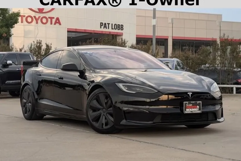 2023 Tesla Model S Standard Range photo 1