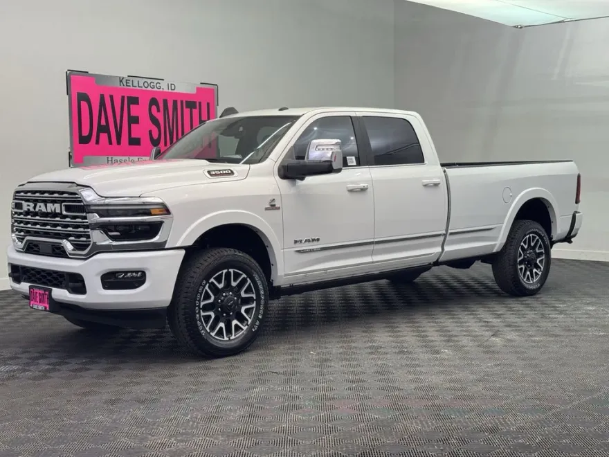 2025 Ram 3500 Limited photo 1