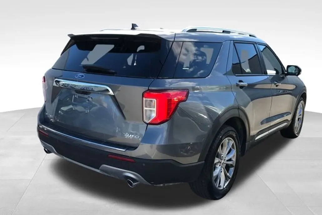 2022 Ford Explorer Limited photo 1