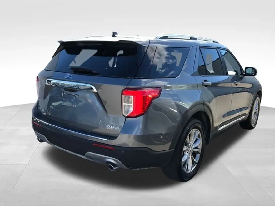 2022 Ford Explorer Limited photo 1