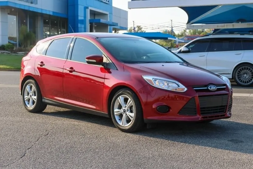 2014 Ford Focus SE photo 1